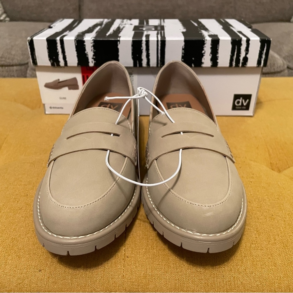 DV Dolce Vita Loafers Women's Shoes Size 6.5 S0058.04